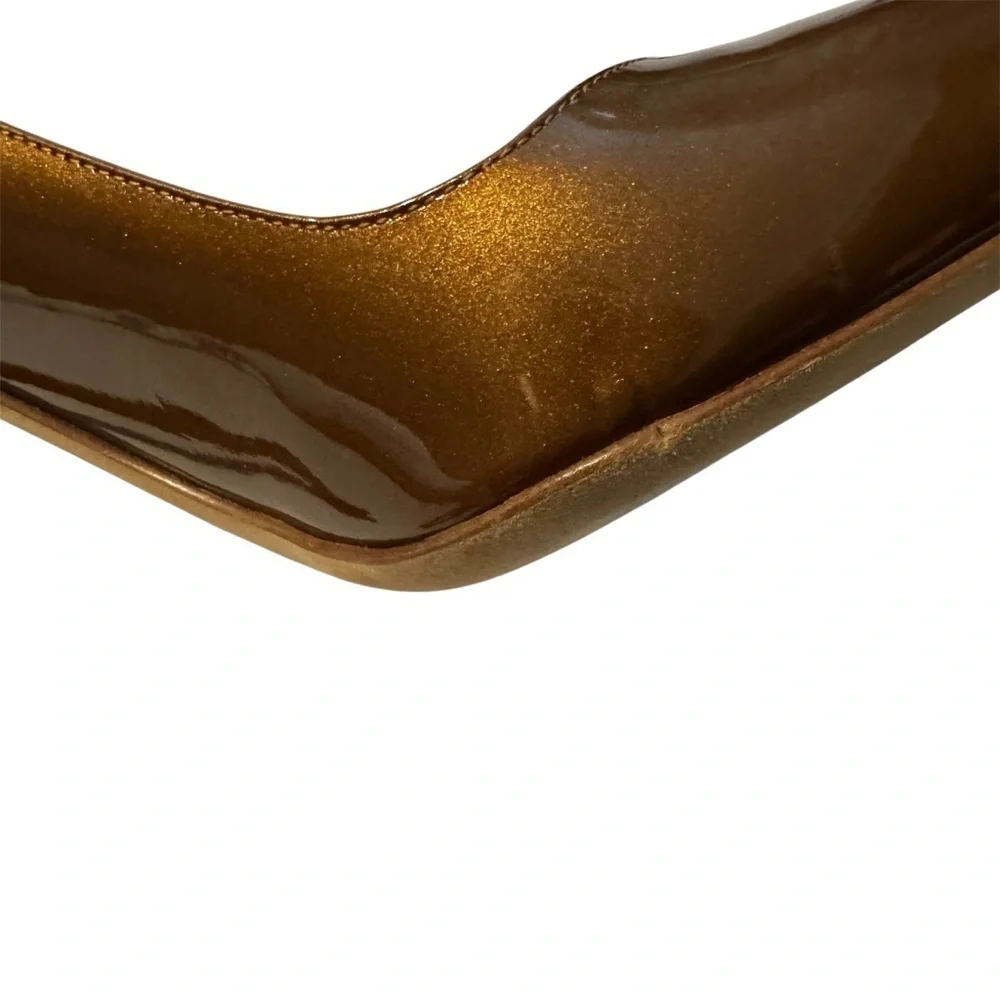 Manolo Blahnik Shiny Tan Heels | Very Good Condition